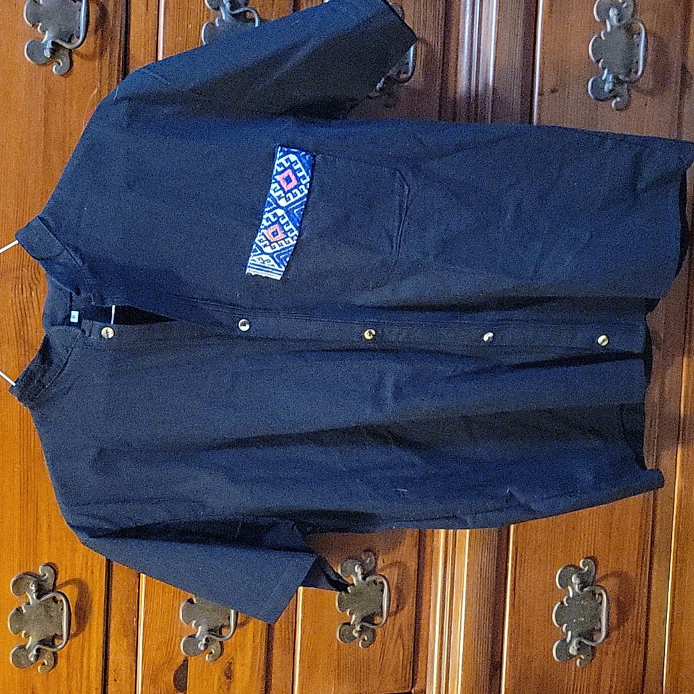 Mexican style men's short sleeve dress shirt